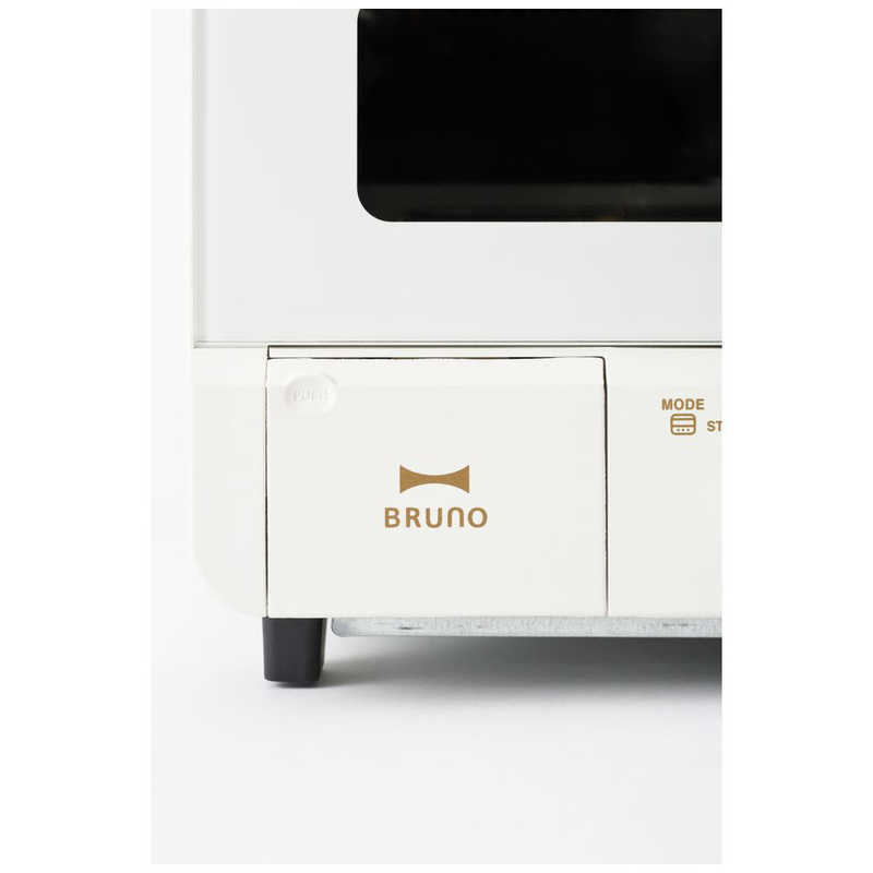 BRUNO　ブルーノ BRUNO　ブルーノ オーブントースター スチーム＆ベイクトースター 1350W/食パン４枚 ホワイト BOE067-WH BOE067-WH
