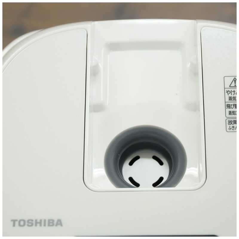 東芝　TOSHIBA 東芝　TOSHIBA 炊飯器 3合 IH ホワイト RC-5XT-W RC-5XT-W