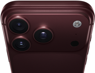 バーガンディ（ダークレッド）のiPhone 18 Pro Max。背面の外観：上部にPro Fusionカメラシステムがあり、3つのレンズ、一部が閉じた可変絞り用ブレード、フラッシュ、マイク、LiDARスキャナが見えている。上部の外観：モバイル通信アンテナ、フラットな側面、丸みを帯びたエッジ