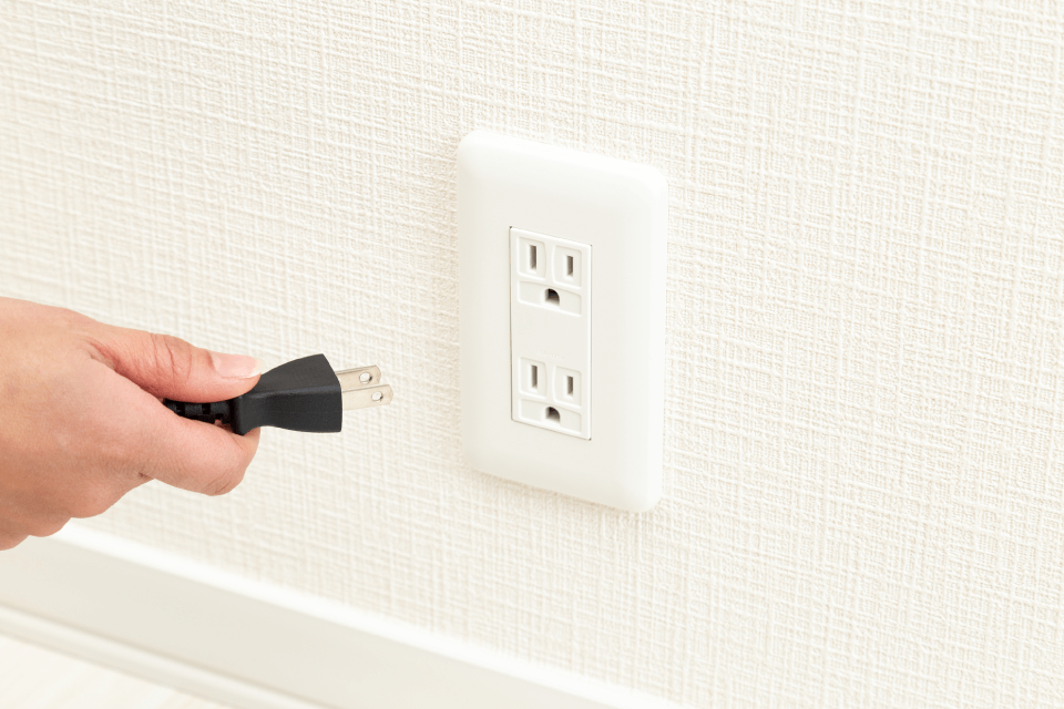 使用可能電圧をチェック