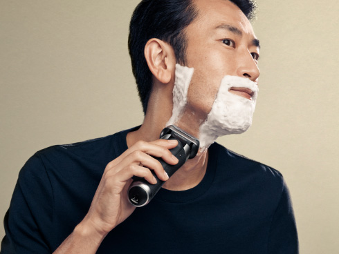 ブラウン BRAUN メンズ電気シェーバー シリーズ9 Pro [4枚刃 ブラウン BRAUN メンズ電気シェーバー シリーズ9 Pro [4枚刃