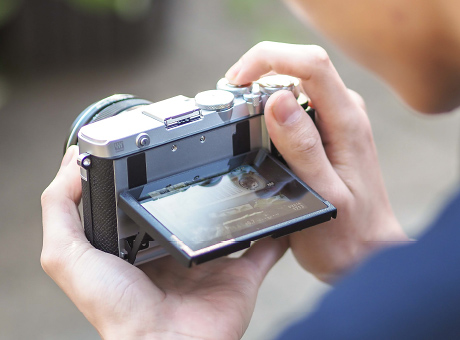 オリンパス OLYMPUS ミラーレス一眼カメラ PEN E-P7 ボディ オリンパス OLYMPUS ミラーレス一眼カメラ PEN E-P7 ボディ