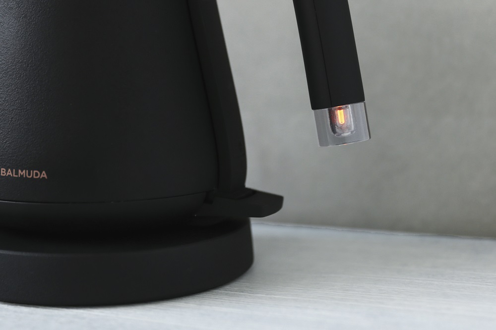 バルミューダ BALMUDA 電気ケトル BALMUDA The Pot（バルミューダ ザ