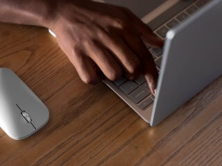 マイクロソフト Microsoft Surface Laptop Go 2 プラチナ [intel Core