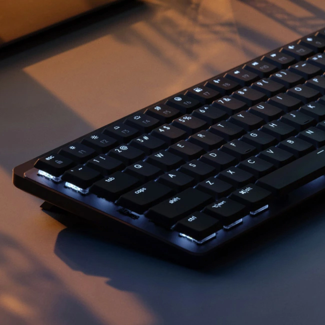 ロジクール キーボード MX Mechanical Mini(茶軸)(Chrome/Android/Mac