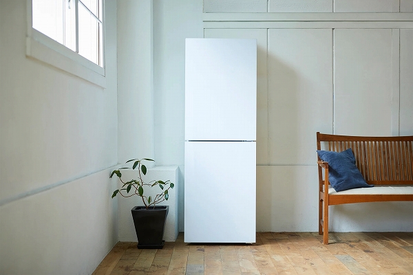 TWINBIRD 冷蔵庫 2024年製美品 ツインバード TWINBIRD 冷蔵庫 2ドア 231L 右開き 幅57.5cm ブラック