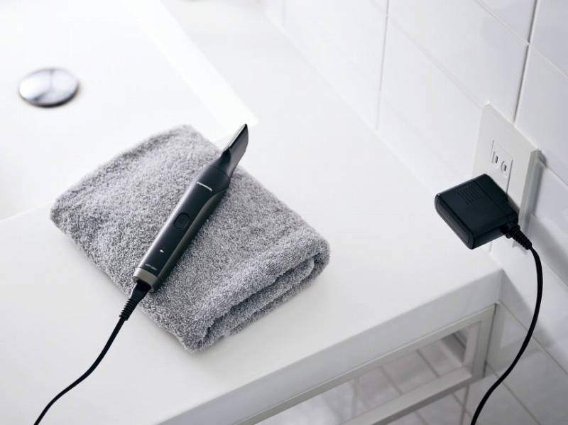 パナソニック Panasonic ボディトリマー ［1枚刃 /AC100V-240V