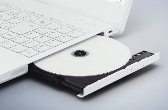 最新Win11♡新品SSD256G♡i5♡メモリ8G♡白色♡美品LAVIE♡ Amazon.co.jp: NEC Laptop, LAVIE Direct N15(S) Equipped with