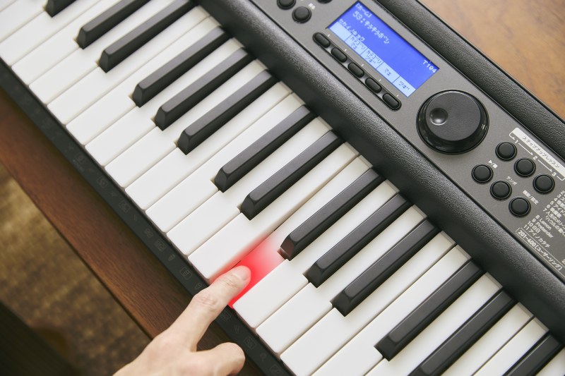 カシオ CASIO 光ナビゲーションキーボード Casiotone ［61鍵盤］ LK