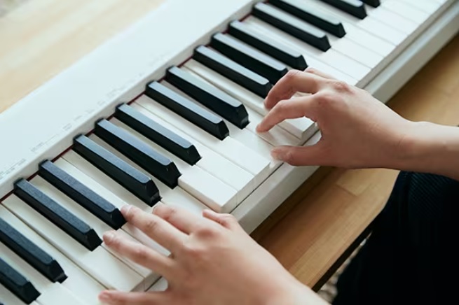 カシオ CASIO 電子ピアノ ブラック [88鍵盤] CDP-S110BK の通販