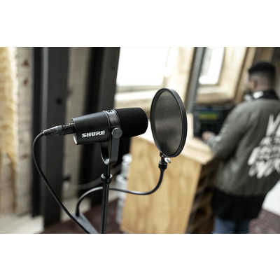 【箱無し】MV7X ポッドキャストマイクロホン Amazon | SHURE シュア MV7X ポッドキャストマイクロホン MV7X-J