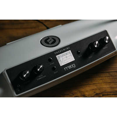 MOOG MOOG テルミン型シンセサイザー Theremini の通販 - カテゴリ