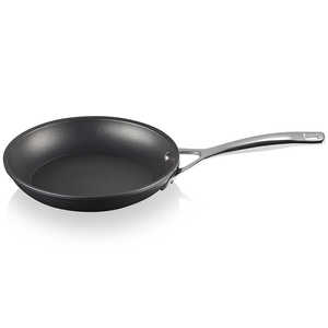 LECREUSET ル・クルーゼ TNS NEW シャロー・フライパン 20cm NC 51112200010002 LECREUSET ル・クルーゼ TNS NEW シャロー・フライパン 20cm NC 51112200010002