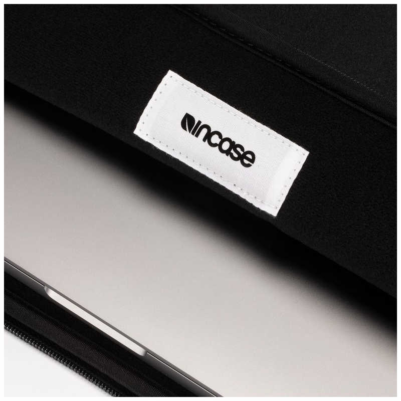 INCASE INCASE Incase Classic Universal Sleeve 15インチ PCケース Incase INMB100649 INMB100649