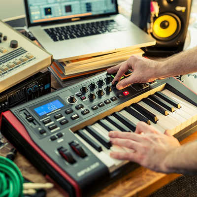 NOVATION Novation MIDIコントローラー Impulse 25 Novation Impulse25