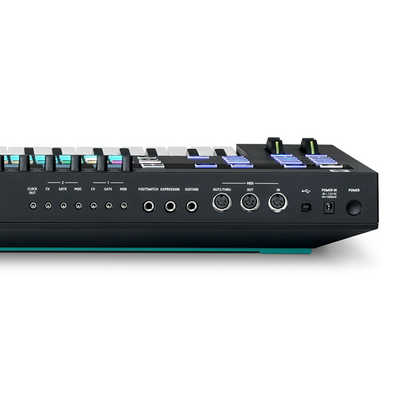 NOVATION novation 49SL MkIII 8トラックシーケンサー搭載 MIDI