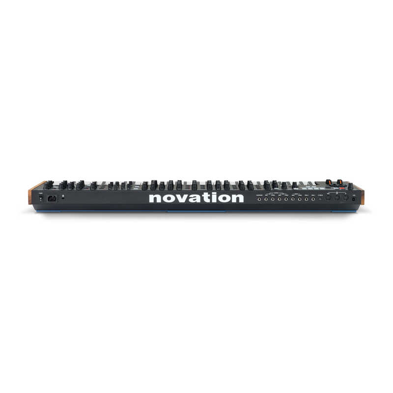 NOVATION NOVATION Novation 各ボイスにNew Oxfordオシレーター3基を搭載する、2パート16ボイス61鍵ポリフォニックシンセサイザー Novation Summit Summit