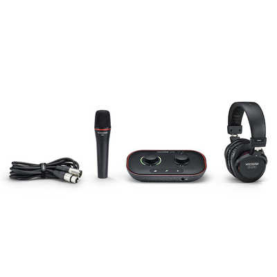 FOCUSRITE ポッドキャスト用オーディオインターフェース スタジオ 