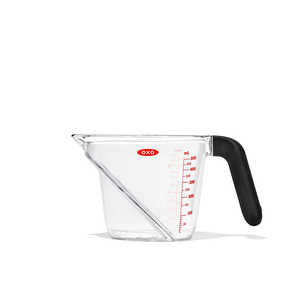 OXO オクソー アングルドメジャーカップ 500ml 1114980J OXO オクソー アングルドメジャーカップ 500ml 1114980J