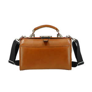 �o�b�N���[�h�t�@�~���[ SADDLE �T�h�� ���v�I�C���k�����p�_���X�o�b�O �`���R DS22324