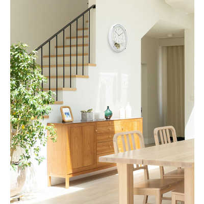 SEIKO  クロック AM258W 電波掛時計 スワロフスキー 振り子時計 AM258W | からくり・アミューズ | セイコーウオッチ株式会社