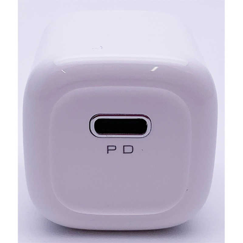 オズマ オズマ PD(PowerDelivery) 対応USB-AC充電器 3A 20W (Type-Cポート) ホワイト ACC-20PDMWH ACC-20PDMWH