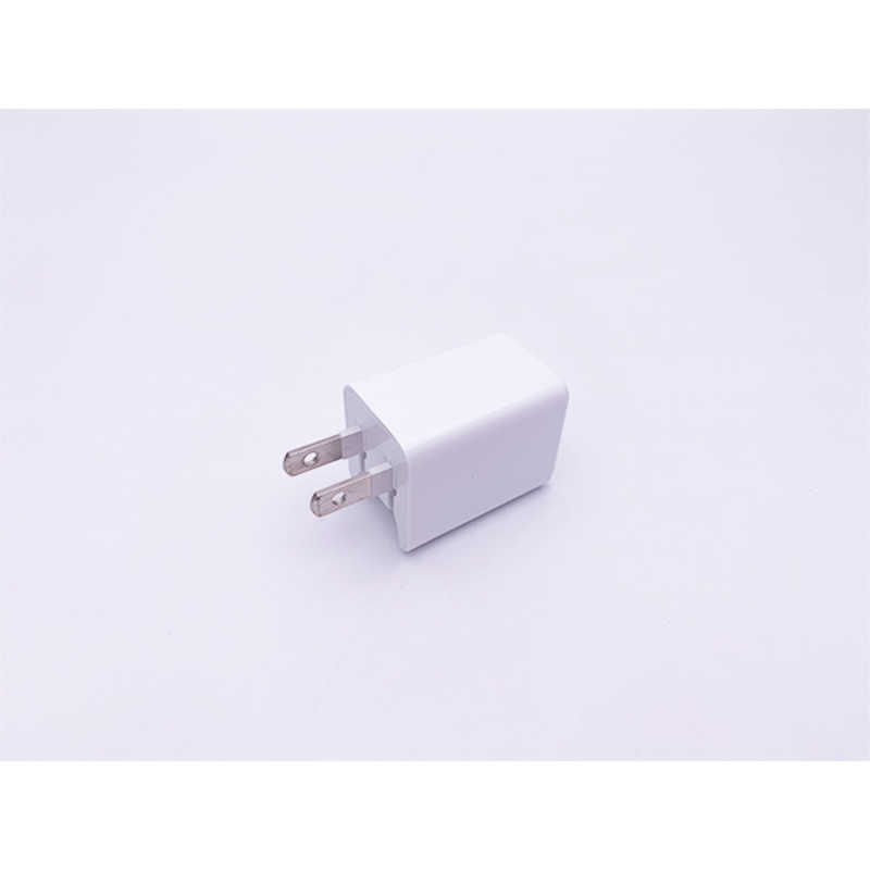 オズマ オズマ AC-USB充電器2.4A (2ポート・ホワイト) BKS-ACU224ADW ホワイト 【ビックカメラグルｰプオリジナルモデル】 BKS-ACU224ADW ホワイト 【ビックカメラグルｰプオリジナルモデル】