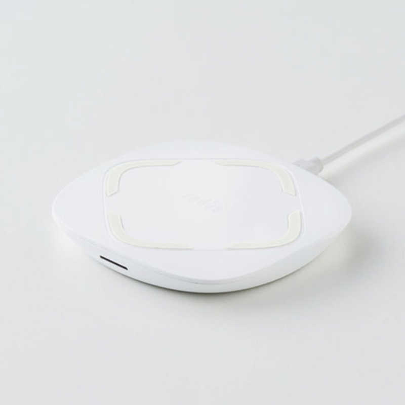 ラディウス ラディウス ワイヤレス充電 Qi 急速充電対応 Wireless charger Pad ホワイト RK-PAQ01W ホワイト RK-PAQ01W ホワイト