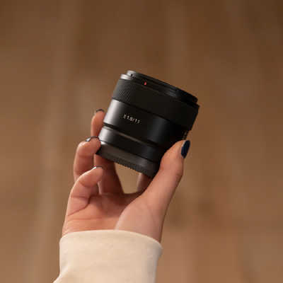 優待特典一覧 E カメラレンズ SONY ソニー 11mm 単焦点 / ソニーE ［ F1.8 レンズ(単焦点)