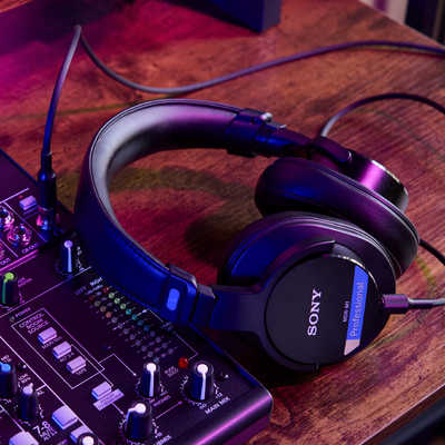 ソニー SONY モニターヘッドホン ブラック MDR-M1 の通販 - カテゴリ