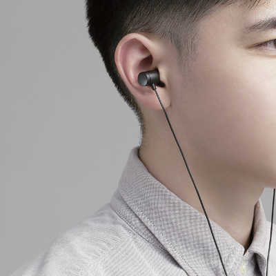 エレコム ELECOM 有線イヤホン カナル型 [ コード巻き取り / リモコン