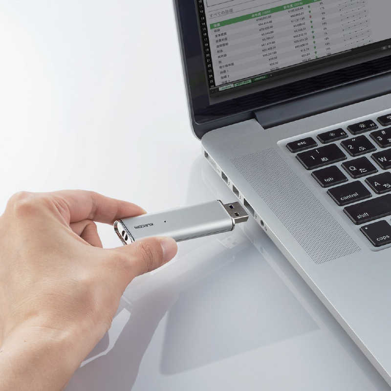 エレコム　ELECOM エレコム　ELECOM 【アウトレット】外付けSSD USB-A接続 シルバー  128GB  ポータブル型  ESD-EMN0128GSVR ESD-EMN0128GSVR