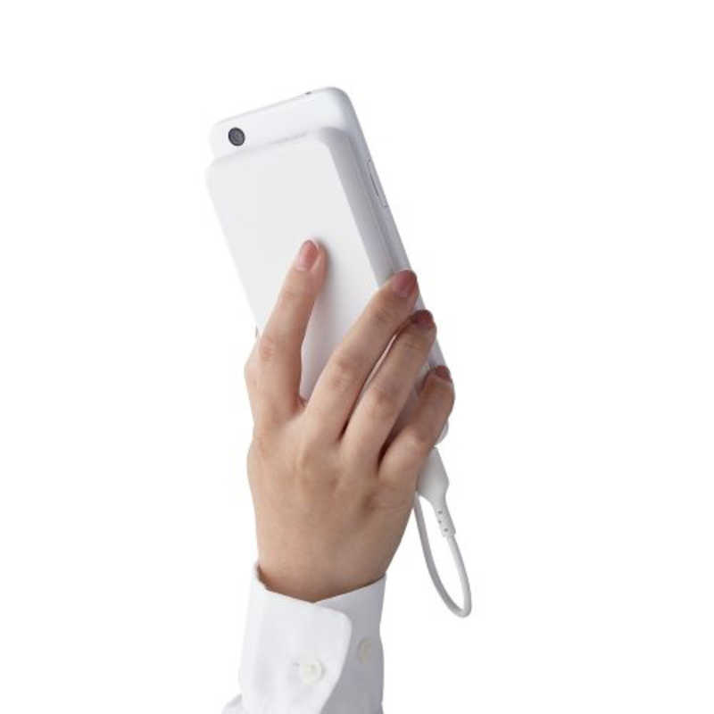 エレコム　ELECOM エレコム　ELECOM モバイルバッテリー 10000mAh 大容量 15W / 3A 15W おまかせ充電対応 充電器 ホワイト DE-C38-10000WH DE-C38-10000WH