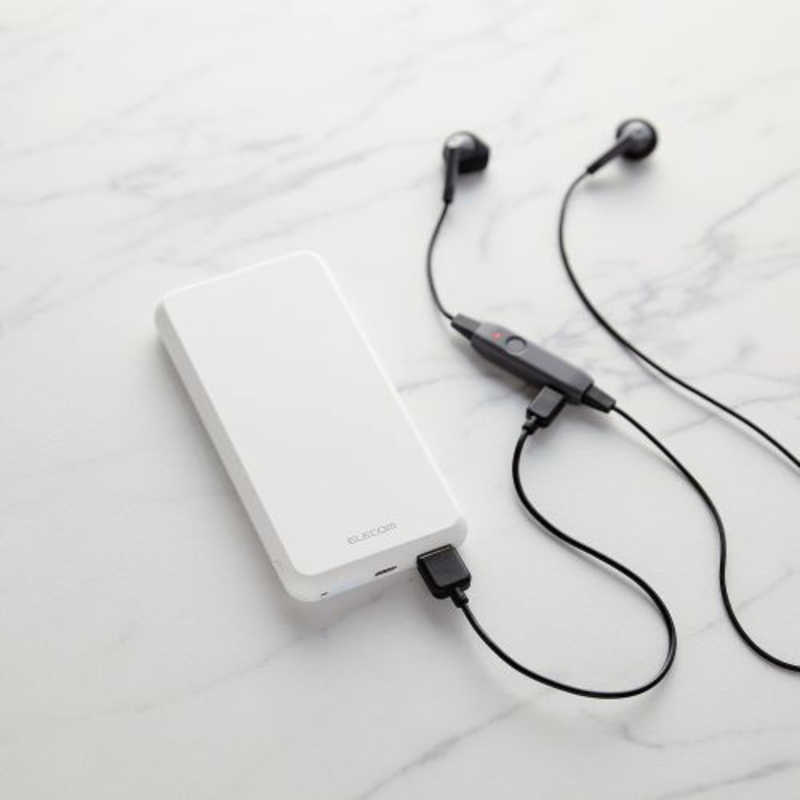 エレコム　ELECOM エレコム　ELECOM モバイルバッテリー 10000mAh 大容量 15W / 3A 15W おまかせ充電対応 充電器 ホワイト DE-C38-10000WH DE-C38-10000WH