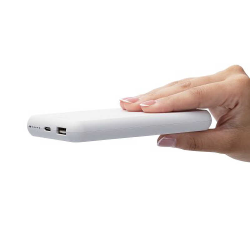エレコム　ELECOM エレコム　ELECOM モバイルバッテリー 10000mAh 大容量 15W / 3A 15W おまかせ充電対応 充電器 ホワイト DE-C38-10000WH DE-C38-10000WH