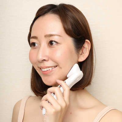 シーズラボ 美顔器 エステプロCII ｴｽﾃﾌﾟﾛCII の通販 | カテゴリ：美容 