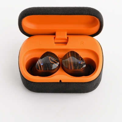 【美品】Noble Audio FoKus TRIUMPH　ワイヤレスイヤホン NOBLEAUDIO 完全ワイヤレス イヤホン FoKus Triumph [ ワイヤレス