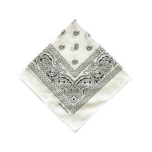 バックヤードファミリー PAISLEY BANDANNA バンダナ WHITE PAISLEYBANDANNA バックヤードファミリー PAISLEY BANDANNA バンダナ WHITE PAISLEYBANDANNA