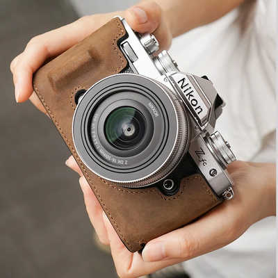 MR.STONE (受注生産) Nikon Zfc 専用本革ボディケース グリップ付