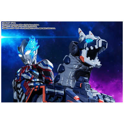S.H.Figuarts ウルトラマンブレーザー & アースガロンセット