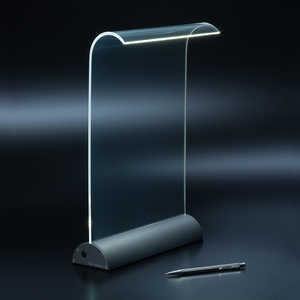 PLUMSCIENCE Glowide 2.0 LED色調整デスクライト ロイヤルシルバー GW10002S PLUMSCIENCE Glowide 2.0 LED色調整デスクライト ロイヤルシルバー GW10002S