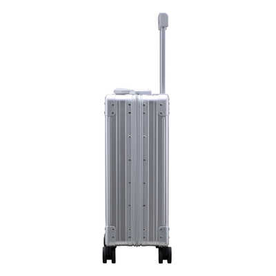 ネオキーパー スーツケース シルバー [TSAロック搭載 /31L /2泊～3泊