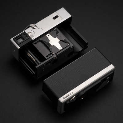 ローライ フィルムカメラ 35AF クローム ［フィルム式］ Rollei 35AF