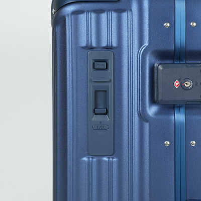 A.L.I スーツケース フレームタイプ 宿泊目安：7～9日間 070L 前輪