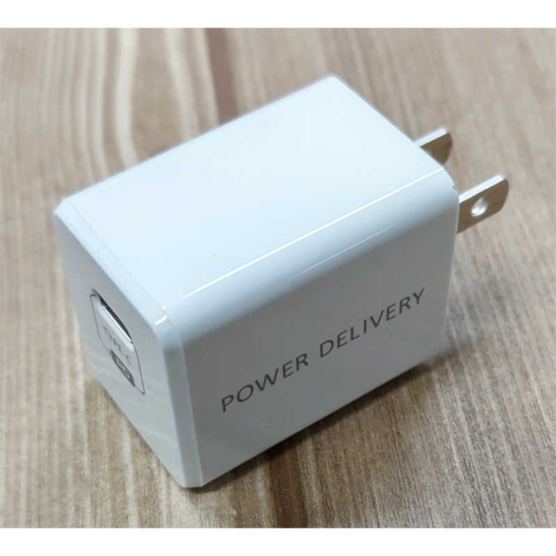 オズマ オズマ タブレット スマートフォン対応 USB給電  PowerDelivery対応 IH-ACC30PDW (Type-Cポｰト･ホワイト) IH-ACC30PDW (Type-Cポｰト･ホワイト)