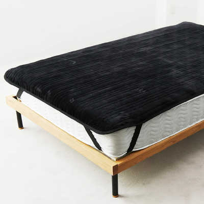 太陽 ヒツジのいらない敷きパッド -ファイヤーブースト- ブラック