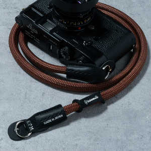 SMOKEYSUNDAY YOSEMITE CAMERA STRAP / BRIC BROWN / 126cm YCS-4047-1