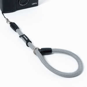 SMOKEYSUNDAY YOSEMITE CAMERA HAND STRAP for COMPACT / PLATINUM �O���[ YCHS-4039-1
