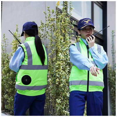 岡潮　冷感保冷剤付き、空調ベスト＋バッテリー付２０２０１　ネイビー　4L 岡潮 冷感保冷剤付き、空調ベスト+バッテリー付20201 ネイビー