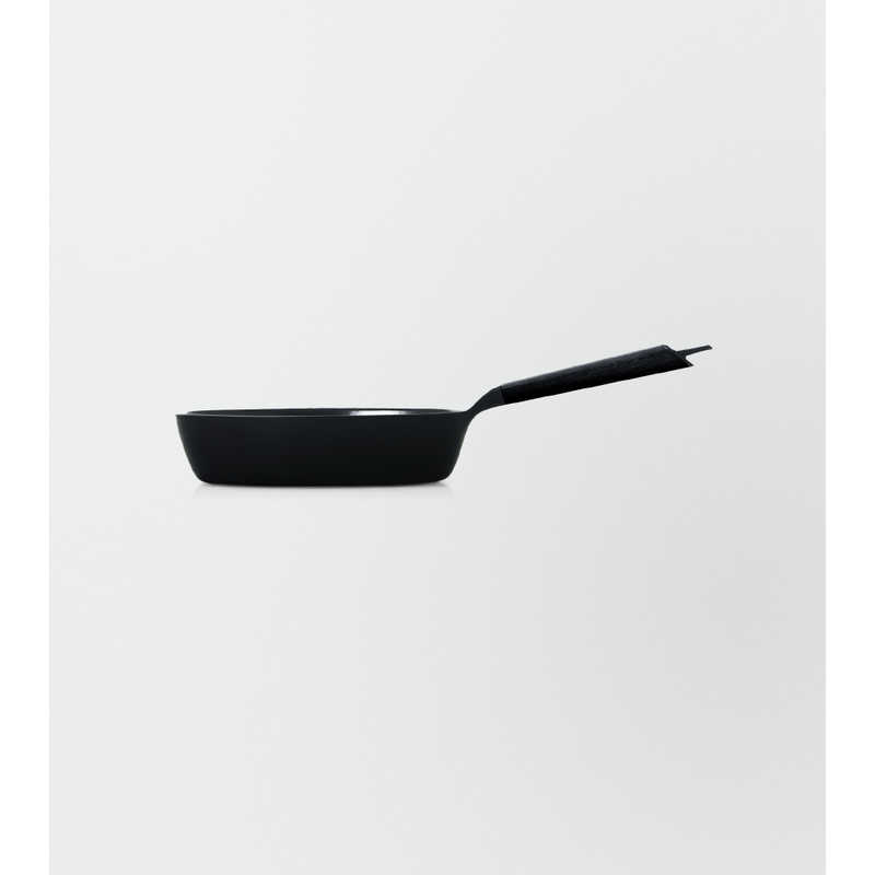 バーミキュラ バーミキュラ フライパン 24cm(深型)( Premium Black Limited Edition ) ［IH対応］ プレミアムブラック FP24-PB-L FP24-PB-L